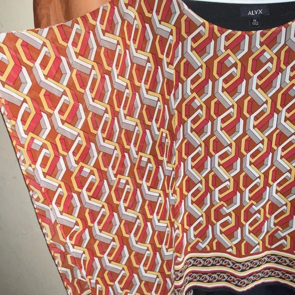 ALYX woman’s mesh Top - Picture 3 of 4